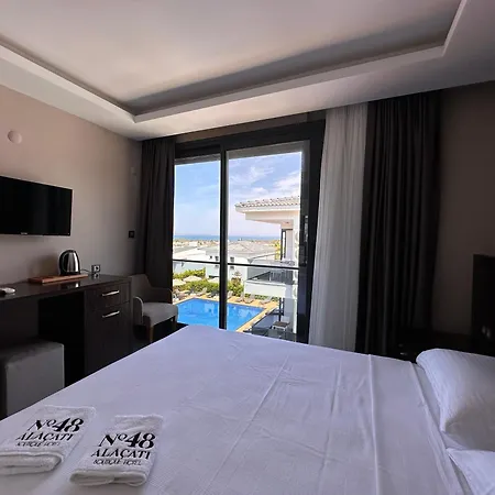 No 48 Alacati Hotel *